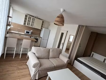 appartement 30 m² + place de parking