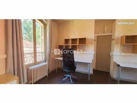 appartement 1 pièce 13 m²