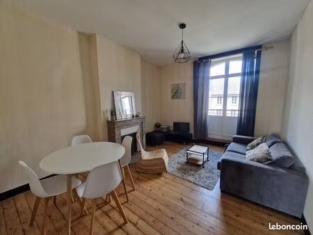 charmant t3 meublé centre dinan – lumineux et tout confort