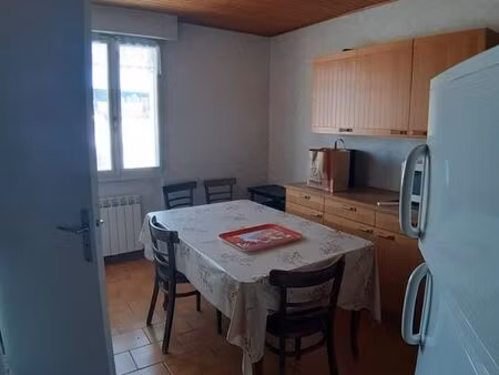 location t3 proche frontière suisse