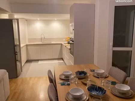 t3 tours centre avec place de parking