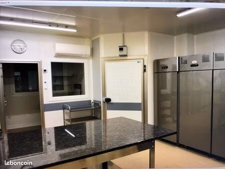 laboratoire et vente à emporter