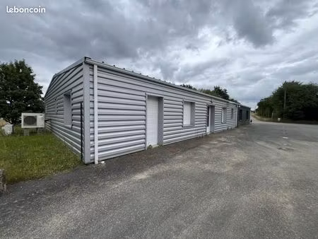local commercial 1280 m² huillé-lézigné