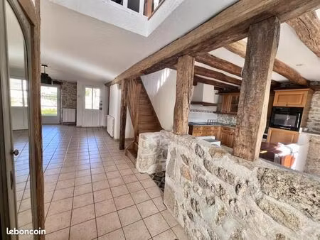 longère 5 pièces 145 m²