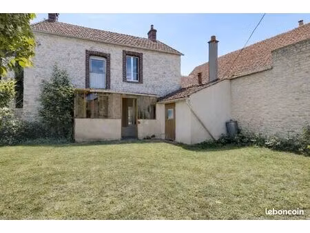 maison 3 pièces 72 m²