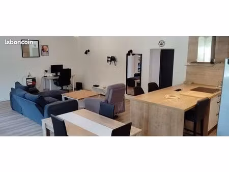 appartement 3 pièces 80m²