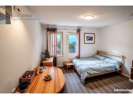 studio 1 pièce 20 m²