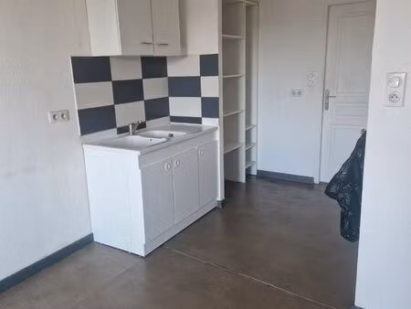 a louer studio 30m2 a montbéliard