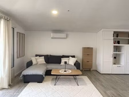 trou d’eau - appartement 2p + 2 parkings proche lagon au calme