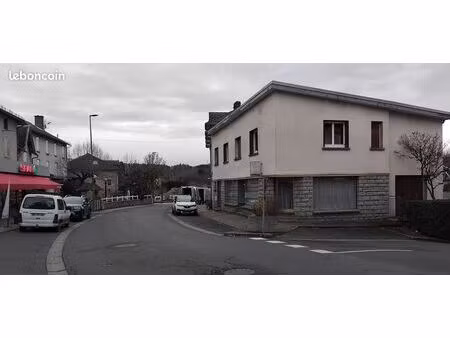 local commercial a louer