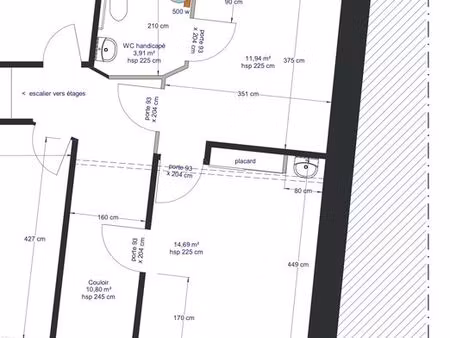 local professionnel 30m2