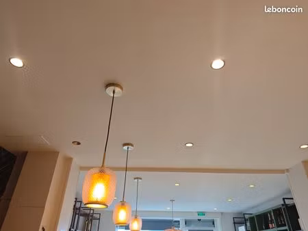 local commercial 53m2