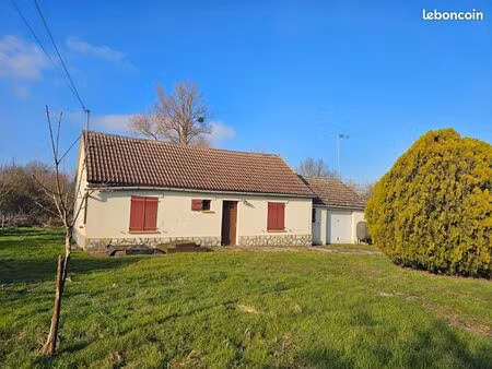 maison à refaire d'environ 63m2 sur 2197m2 de terrain