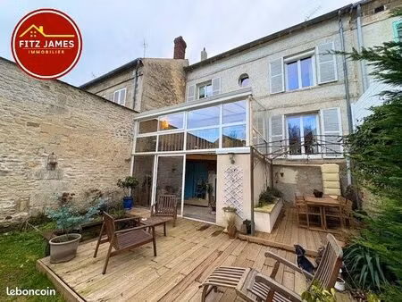 maison 6 pièces 120 m²