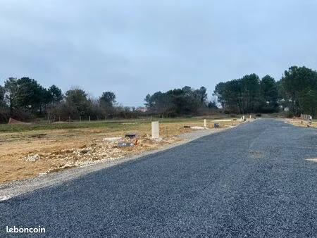 terrain 825 m² verdelais