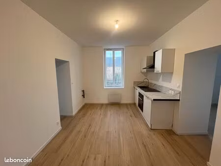 appartement t4 entièrement rénové – 80 m² – proche centre