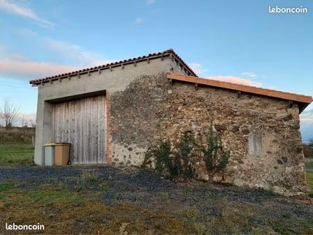 à louer bâtiment de stockage