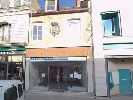 immeuble 152 m² saint-amand-montrond