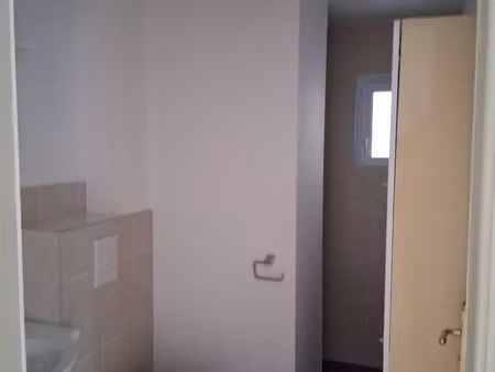 appartement f2 (refait à neuf) - seloncourt