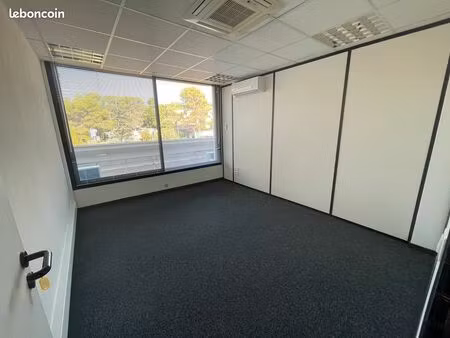 bureau indépendant 13m² - ophira 1