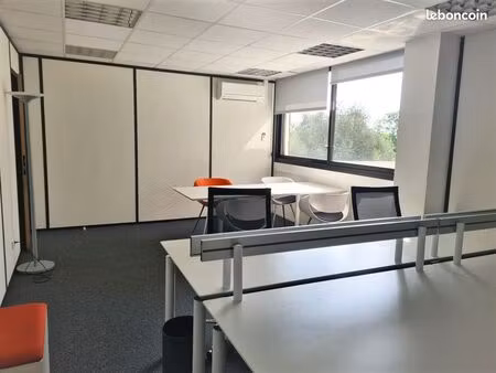 bureau valbonne - refait à neuf - 26m²