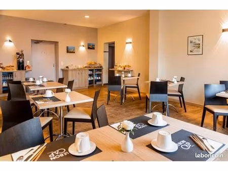 à vendre - hôtel idéalement situé