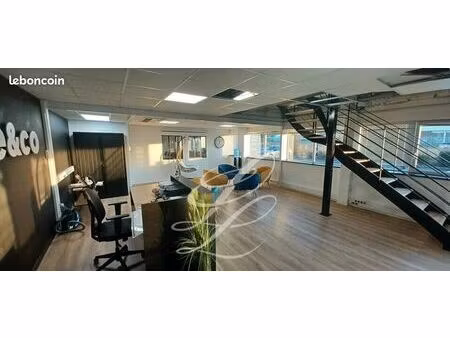 local d'activite 802 m² beaucouzé
