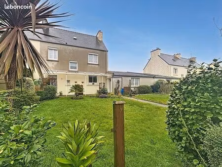 propriété 5 pièces 100 m²