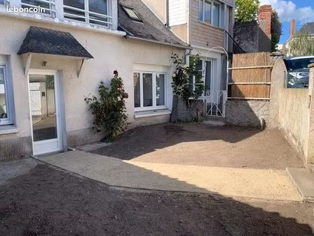 maison à louer ste gemmes sur loire