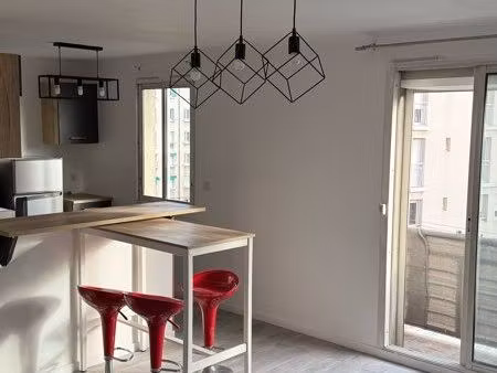 lumineux t3 quartier timone