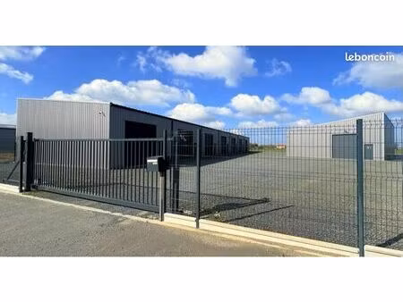 local professionnel 50 m² – sécurisé – landemont (orée d’anjou)
