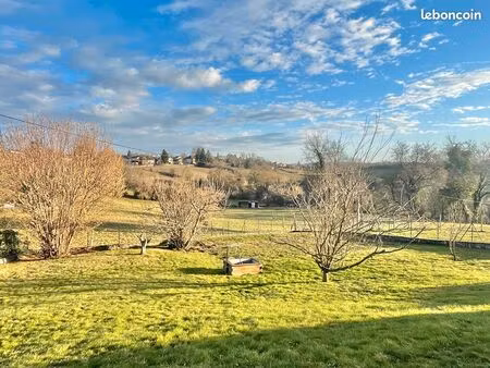 terrain 500 m² meyrie