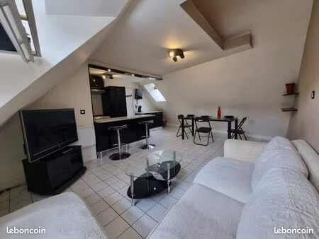 à louer – t2 mansardé 42 m² – quartier lafayette / bd de strasbourg – angers
