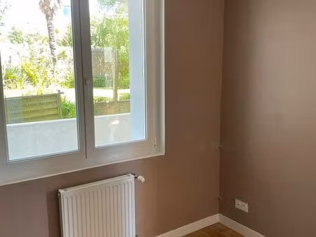 appartement t3 lumineux avec garage brest centre proche hôpital morvan