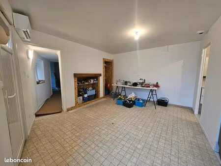 appartement t2 troglodyte 36 m²