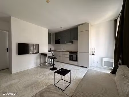 studio 2 pièces 40 m²