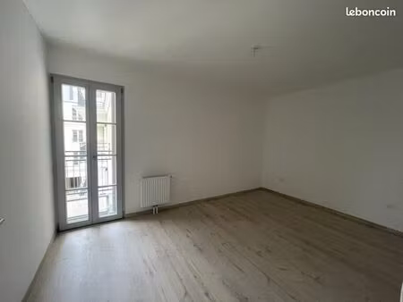 appartement 3 pièces 80 m²