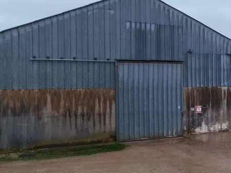 a vendre hangar agricol