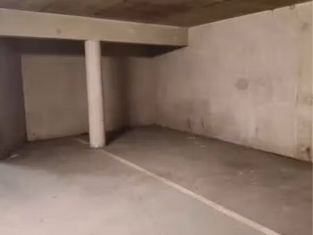 place de parking en sous-sol