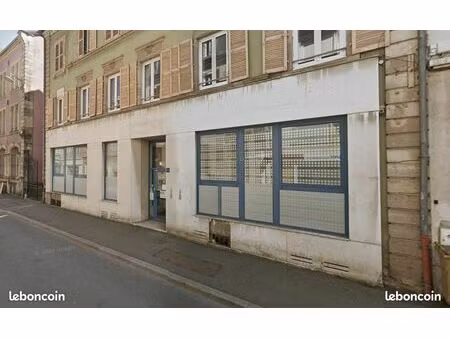 local commercial brut à louer