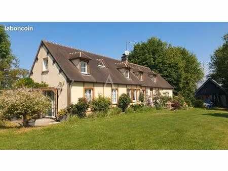 longère 8 pièces 150 m²