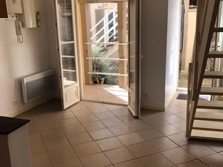 studio 20m²+mezzanine 8.50m²