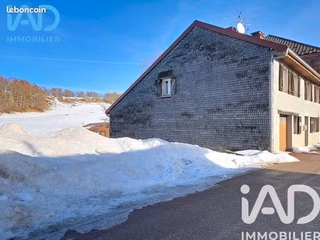 maison 7 pièces 260 m²