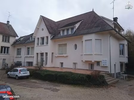 immeuble 547 m² bézouotte