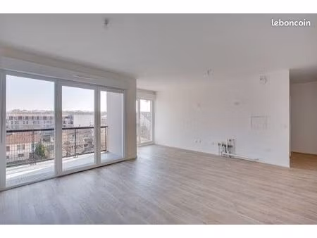 appartement 5 pièces 105 m²