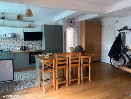 location meublée - t2 - marseille 04