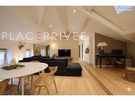 appartement 3 pièces 80 m²