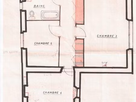 saint-jean-de-luz  rare appartement de 46 m² au coeur du centre historique et à proximité 