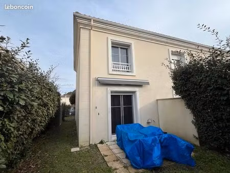 maison de ville 2 pièces 53 m²