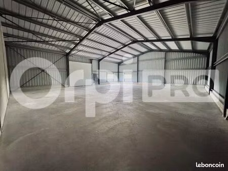 local d'activité 280 m²